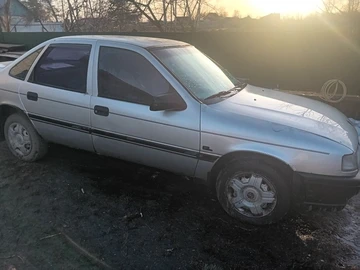 Авто Opel Vectra 1989 № 8560021