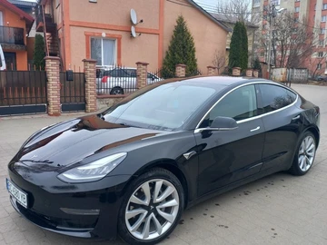 Авто Tesla Model 3 2019 № 8560153