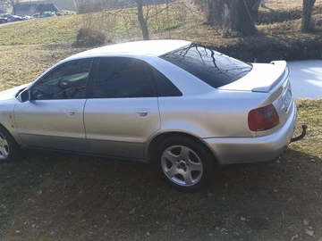Авто Audi A4 1996 № 8560174