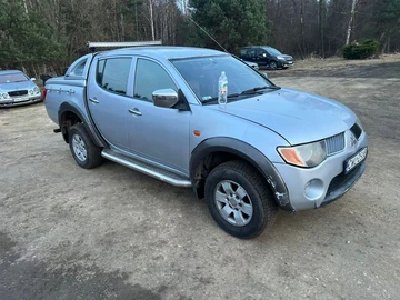 Авто Mitsubishi L 200 2008 № 8560195