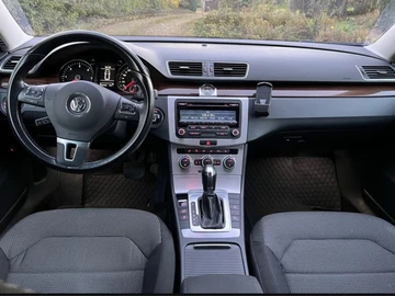 Авто Volkswagen Passat Variant 2012 № 8560238
