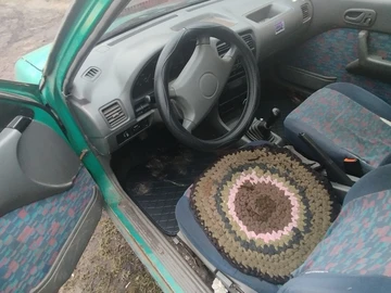 Авто Suzuki Swift 2000 № 8560241