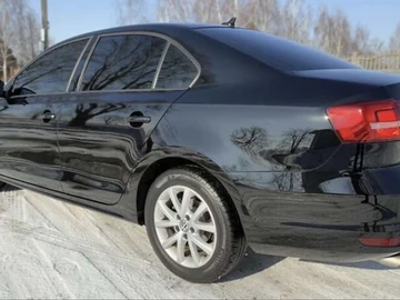Авто Volkswagen Jetta 2015 № 8560323