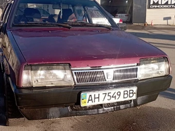 Авто ВАЗ 2109 1996 № 8560339