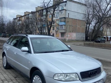Авто Audi A4 2000 № 8560350