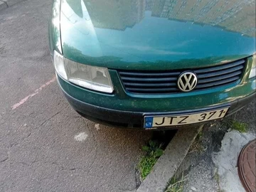 Авто Volkswagen Passat Variant 2002 № 8560435
