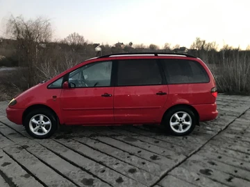 Авто Volkswagen Sharan 1997 № 8560457
