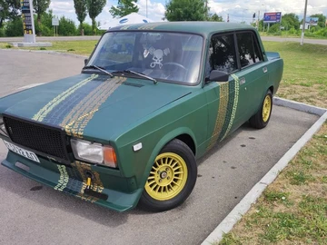 Авто ВАЗ 2107 1985 № 8560475