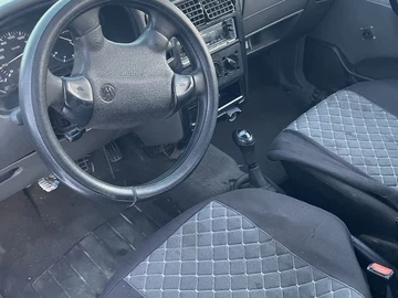 Авто Volkswagen Caddy 2001 № 8560603