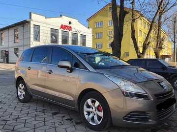 Авто Peugeot 5008 2011 № 8560714