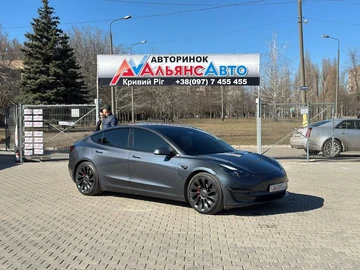 Авто Tesla Model 3 2022 № 8560943