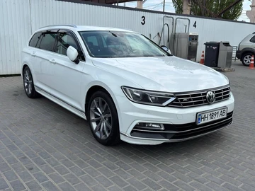 Авто Volkswagen Passat Variant 2017 № 8560960