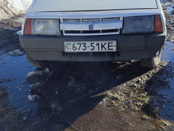 Авто ВАЗ 2109 1989 № 8560962