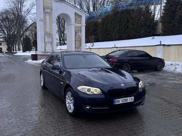 Авто BMW 5 Серия 2011 № 8561158