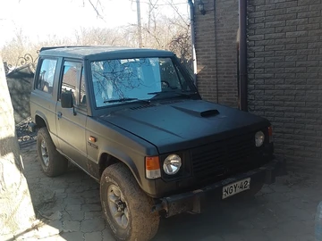 Авто Mitsubishi Pajero 1990 № 8561182