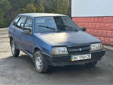 Авто ВАЗ 2109 1989 № 8561208