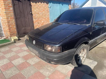 Авто Volkswagen Passat Sedan 1992 № 8561462