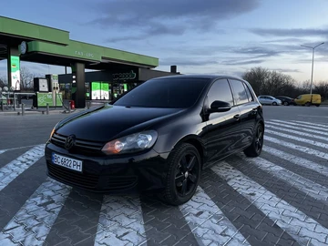 Авто Volkswagen Golf 2010 № 8561517