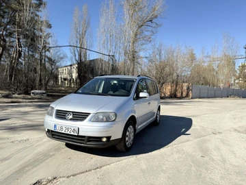 Авто Volkswagen Touran 2004 № 8561669