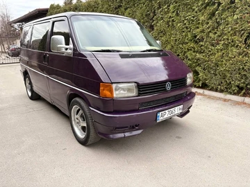 Авто Volkswagen Caravelle 1993 № 8561679
