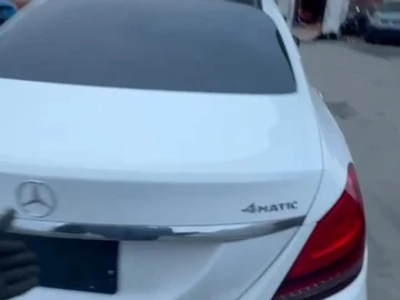 Авто Mercedes 300 2020 № 8561686