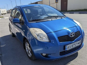 Авто Toyota Yaris 2006 № 8561723