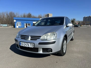 Авто Volkswagen Golf 2004 № 8561750