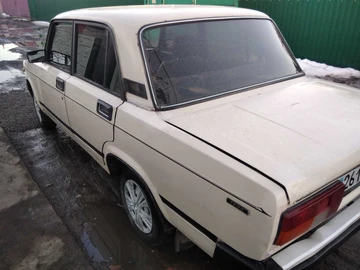 Авто ВАЗ 2105 1996 № 8561953
