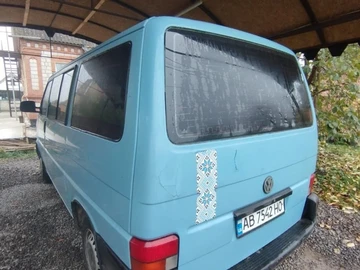 Авто Volkswagen Transporter 1997 № 8562019