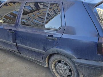 Авто Volkswagen Golf 1992 № 8562192