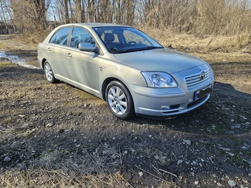 Авто Toyota Avensis 2004 № 8562216