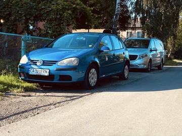 Авто Volkswagen Golf 2004 № 8562292