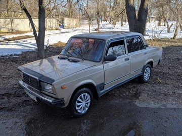 Авто ВАЗ 2107 1990 № 8562294