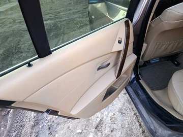 Авто BMW 5 Серия 2005 № 8562454