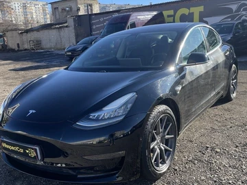 Авто Tesla Model 3 2019 № 8562475