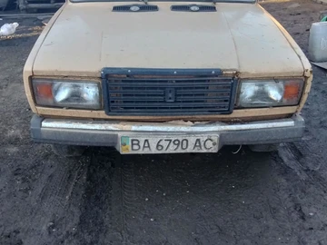 Авто ВАЗ 2107 1989 № 8562480