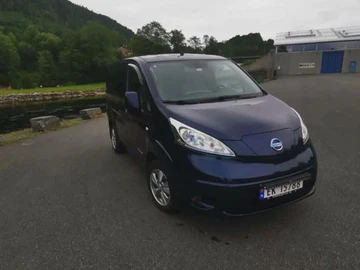 Авто Nissan Nv200 2015 № 8562493