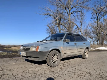Авто ВАЗ 2109 2001 № 8562552