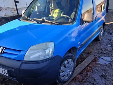 Авто Peugeot Partner 2004 № 8562548