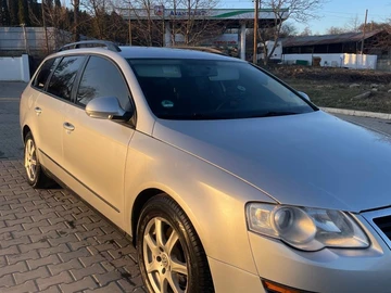 Авто Volkswagen Passat Variant 2009 № 8562747