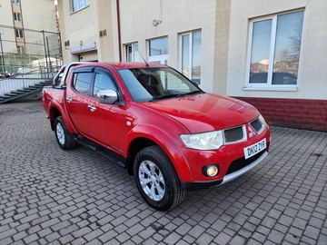 Авто Mitsubishi L 200 2012 № 8563057