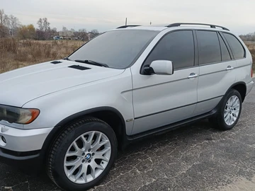 Авто BMW X5 2002 № 8563111