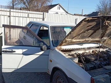 Авто ВАЗ 2109 1990 № 8563119