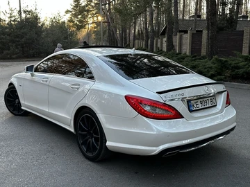 Авто Mercedes Cls Серия 2012 № 8563123