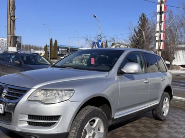 Авто Volkswagen Touareg 2007 № 8563156