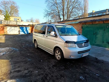 Авто Volkswagen Transporter 2009 № 8563194