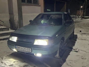 Авто ВАЗ 21102 2000 № 8563384