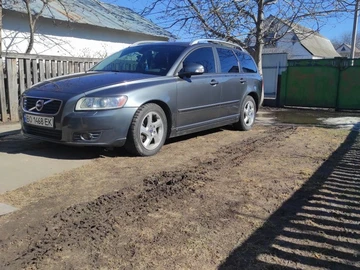 Авто Volvo V50 2011 № 8563422