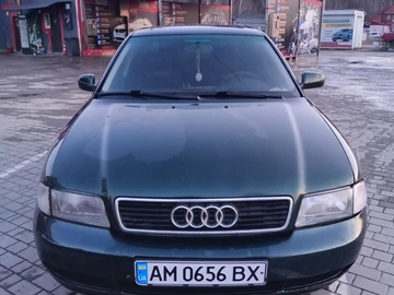 Авто Audi A4 1996 № 8563423
