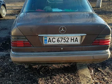 Авто Mercedes 250 1995 № 8563607